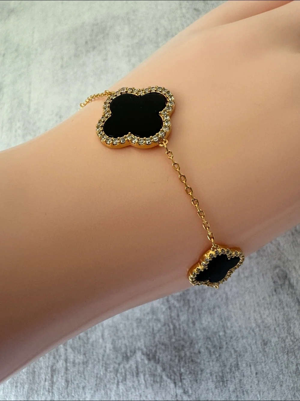 Rachel Zoe 14K Gold Plated Brass Pave 3 Clover Onyx Bracelet